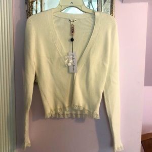 Victoria Secret, crop style, off white, size large, sweater